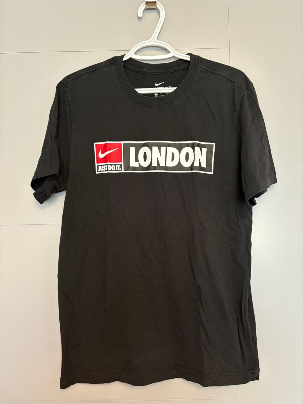 Nike London Black Graphic Logo T-Shirt